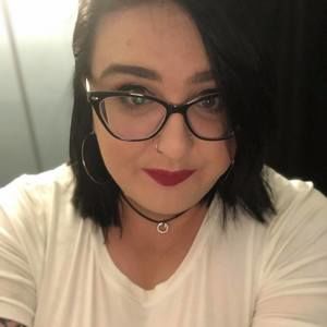 Meet your Posher, Lacey